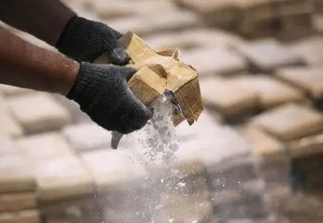 Detidos quatro indivíduos após apreensão de 1 tonelada de cocaína em Cabo Verde