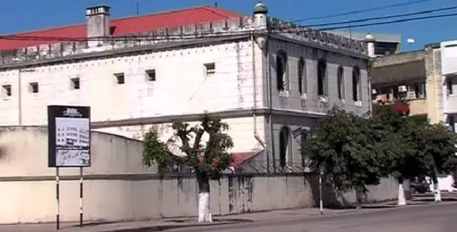 PGR esclarece fuga dos 17 prisioneiros na Beira