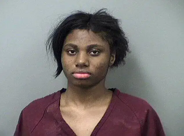 Woman, 18, accused of raping man at knifepoint gets probation