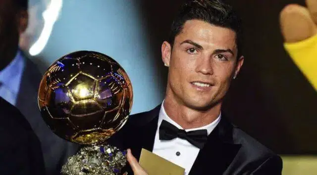 Ronaldo vence 5.ª Bola de Ouro