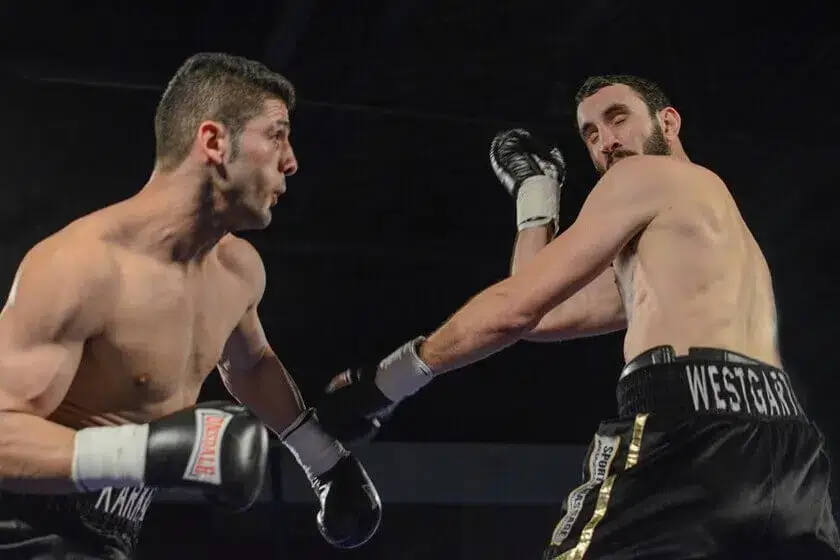 Boxeador vence luta, mas morre em seguida