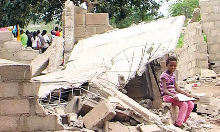 Casas demolidas no “Nwankakana”