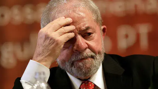 Lula diz ao PT para escolher outro candidato às eleições presidenciais