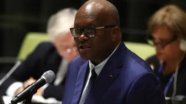 Burkina Faso rompe relações diplomáticas com Taiwan