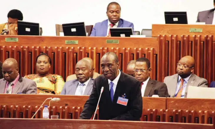 Oposição quer explicação sobre desvio de medicamentos