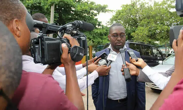 Chivale diz que Ndambi é vítima de perseguição política