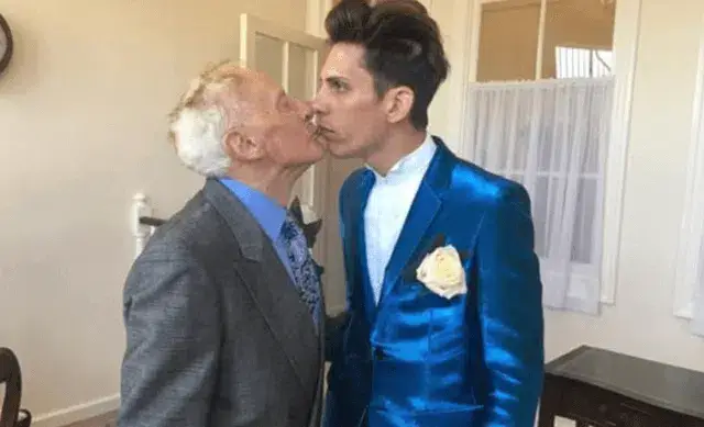 Ex-padre de 80 anos casa com namorado modelo de 25 anos