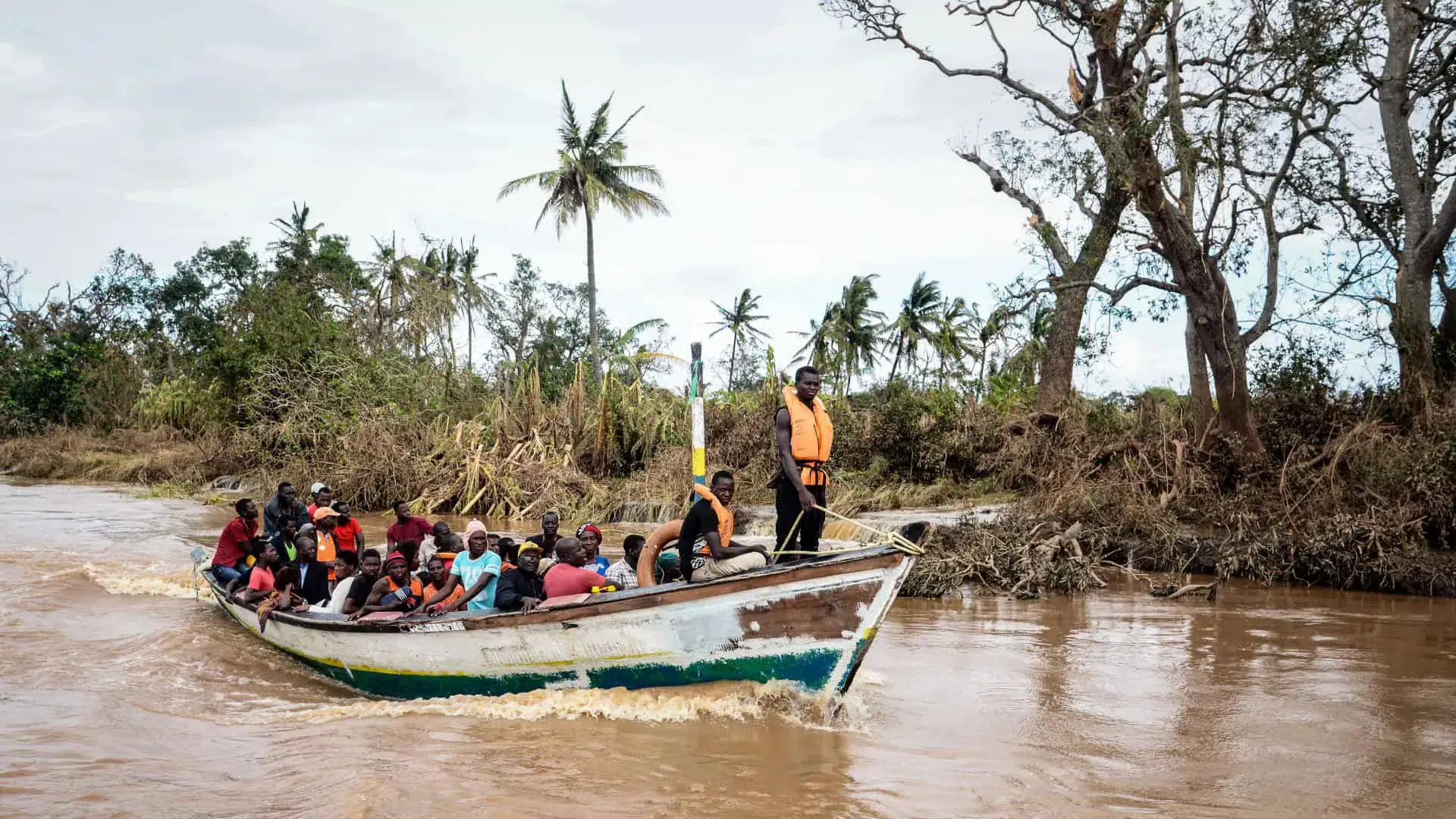 Governo moçambicano pondera encerrar operações de busca e salvamento