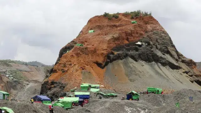 Pelo menos 13 pessoas morrem em mina de jade em Myanmar