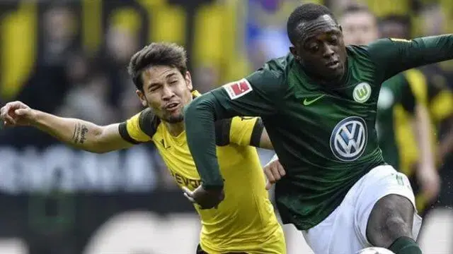 Dortmund exige €25 milhões para libertar Guerreiro