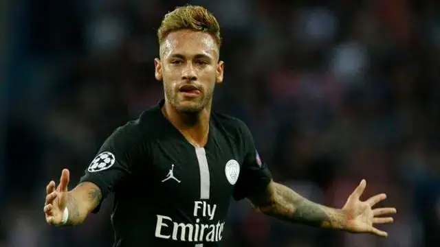 PSG Cimeira por Neymar em Liverpool