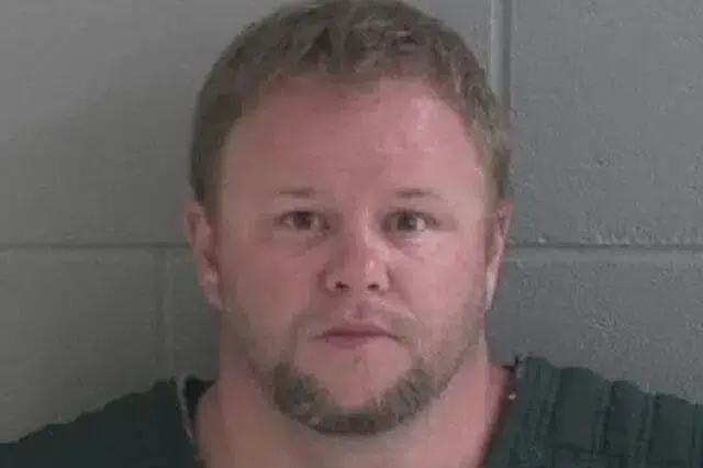 Homem mata mulher e os quatro filhos e esconde os corpos durante semanas