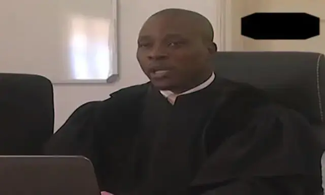 Antigo Juiz Presidente do Tribunal da Maxixe expulso por corrupção