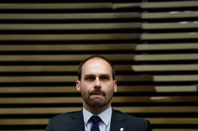 Filho do Presidente do Brasil desiste de ser nomeado para embaixador nos EUA