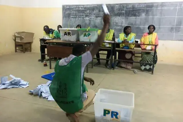 Moçambique Níveis de fraude são particularmente preocupantes diz investigador