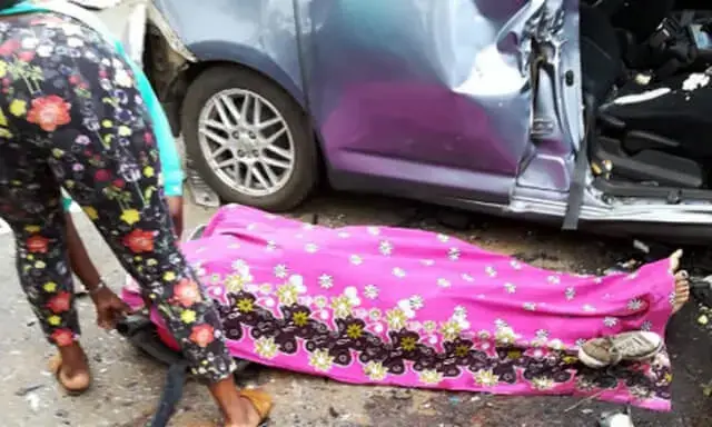 Mãe e filha morrem num acidente de viação na Matola