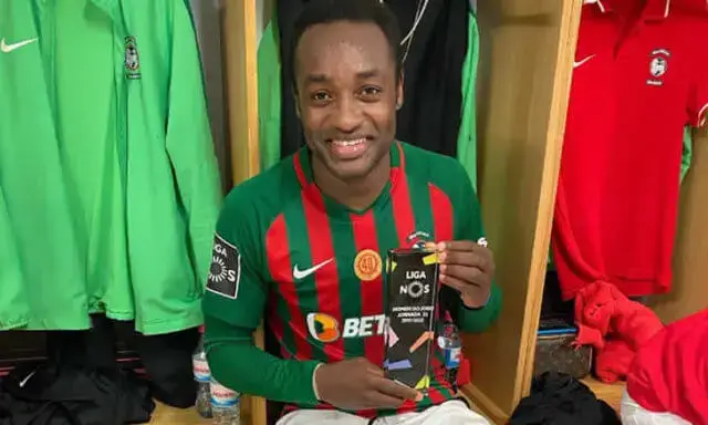 Zainadine eleito Homem do jogo diante do Paços de Ferreira