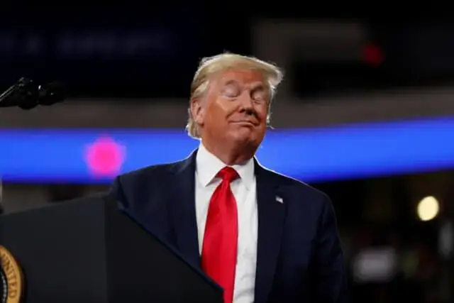 Trump declara emergência nacional nos EUA e libera US$ 50 bilhões