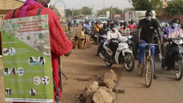 Covid-19África com mais de 14 mil casos e 788 mortes