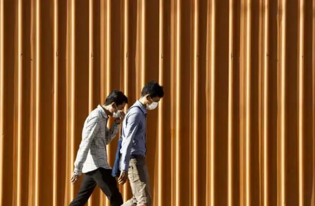 COVID-19 Jornalista condenado a dois anos de prisão em Myanmar