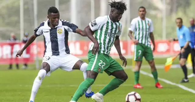 Moçambicano Witi renova com o Nacional por quatro temporadas