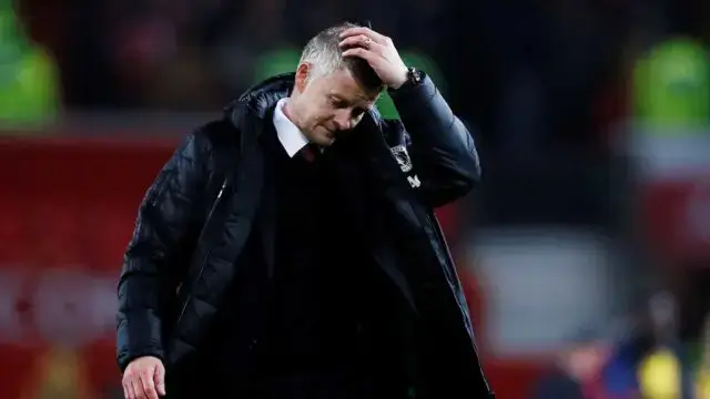 Prefiro ter um buraco no plantel do que um imbeci