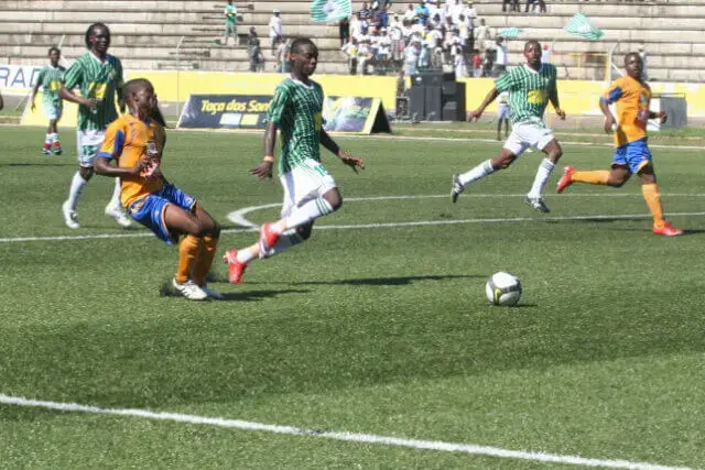 Gilberto Mendes recomenda gestores desportivos a pensarem como homens de negócio