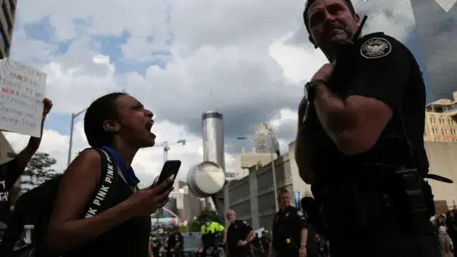 Guardas nacionais dos EUA testam positivo após estarem em protestos