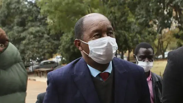 Ministro da Saúde do Zimbábue em apuros por alegada corrupção