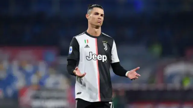 Ronaldo nunca tinha perdido duas finais seguidas e a sua cara disse tudo