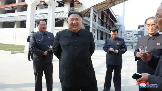 Kim Jong-un diz que a Coreia do Norte está livre de guerras graças às armas nucleares