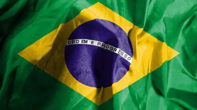 Brasil obriga médicos a avisar polícia se mulher violada pedir aborto