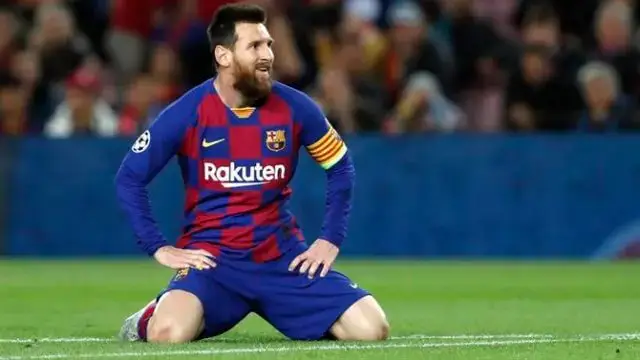Messi procura saída de Camp Nou