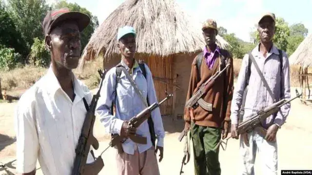 Reintegração económica de antigos guerrilheiros da Renamo coloca em risco a sua desmobilização