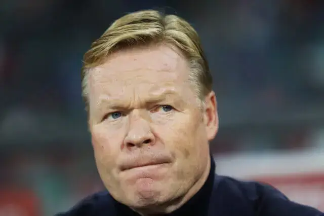 Ronald Koeman é o novo treinador do Barcelona