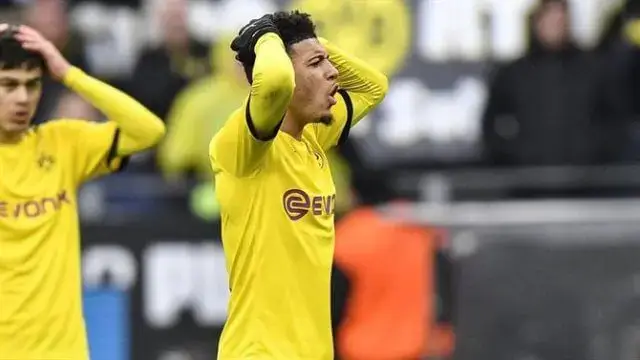 Sancho acerta termos de contrato com o Manchester United