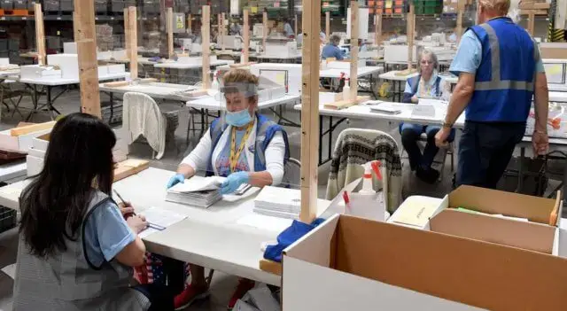 Trump encoraja voto por correio na Florida