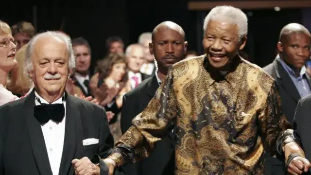 Morreu advogado de Nelson Mandela