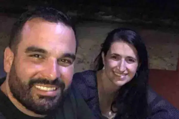 Pais de 5 filhos são mortos a tiros após responder anúncio de carro usado