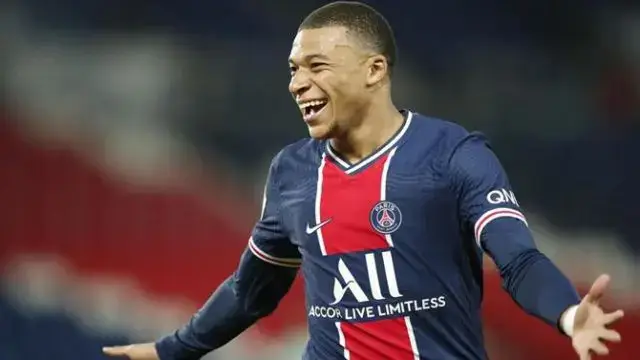Guerra à vista por Mbappé