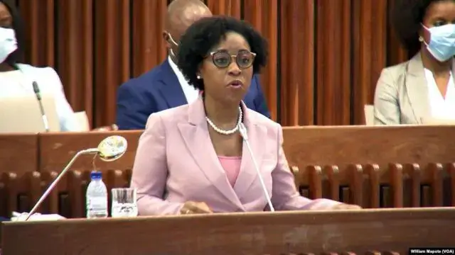 Mandados de prisão internacional no caso dívidas ocultas levantam dúvidas