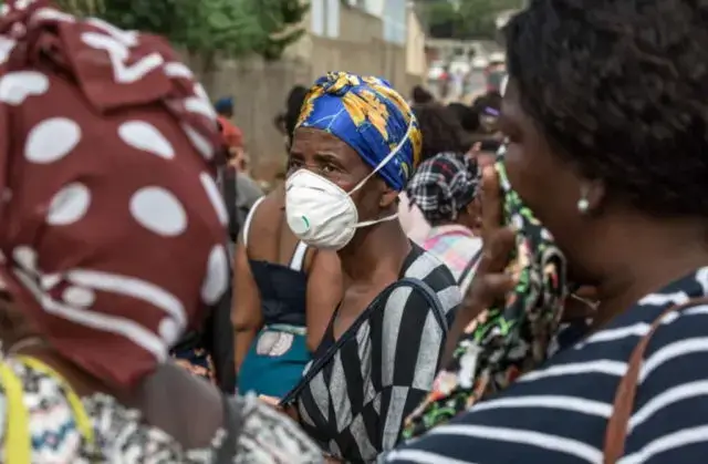 Novos contágios desaceleram 10% em África na última semana