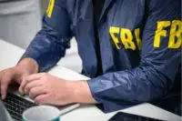 FBI é processado por usar software de desbloqueio de celulares