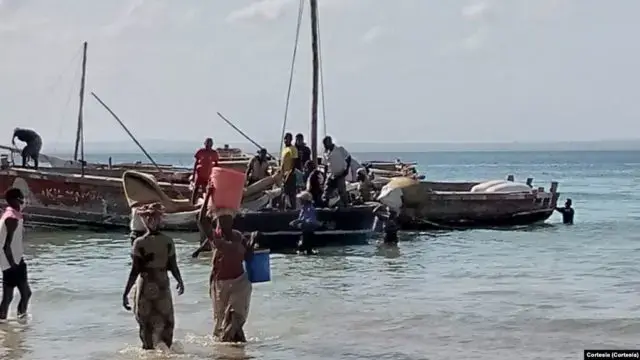 Ministro português da Defesa discute luta contra o terrorismo em Moçambique