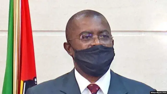 Polícia moçambicana será treinada para lidar com o terrorismo, diz ministro do Interior