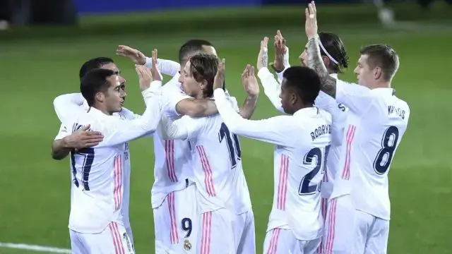 Real Madrid vence Eibar e cola-se ao Atlético no topo da La Liga