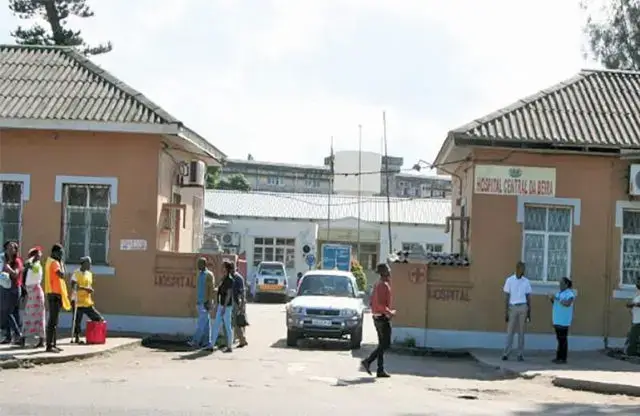 Hospital Central da Beira suspende consultas externas
