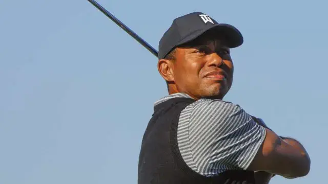 Tiger Woods foi operado com sucesso e deixa o hospital