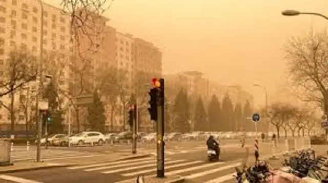 Beijing poluída por tempestade de areia