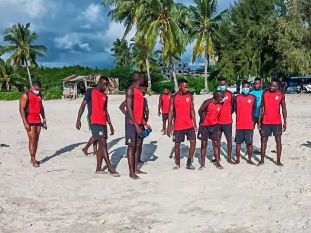 Moçambique enfrenta Comores nas eliminatórias de futebol de praia